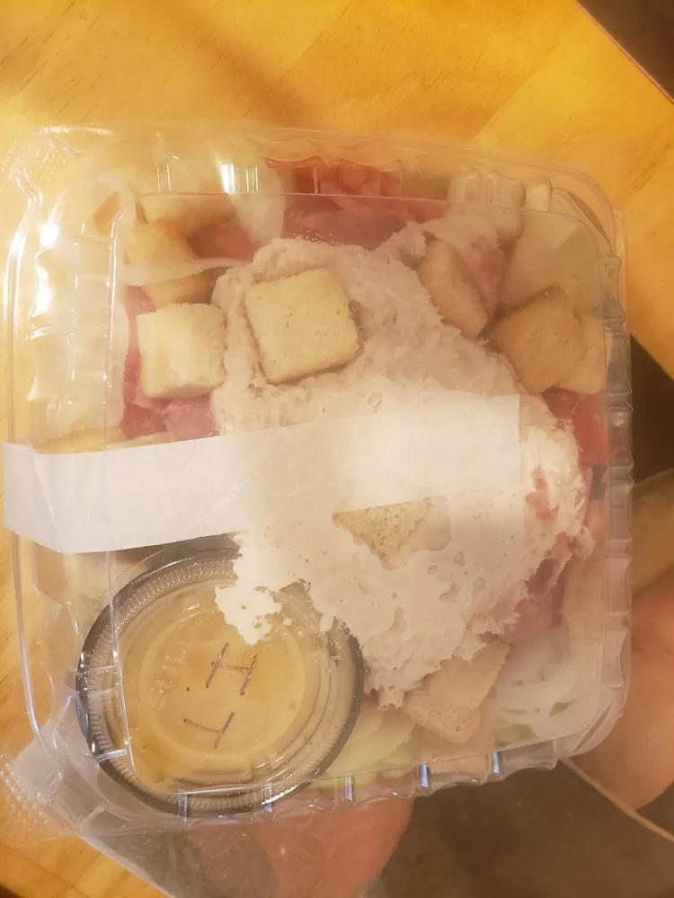 Garden Salad with Tuna